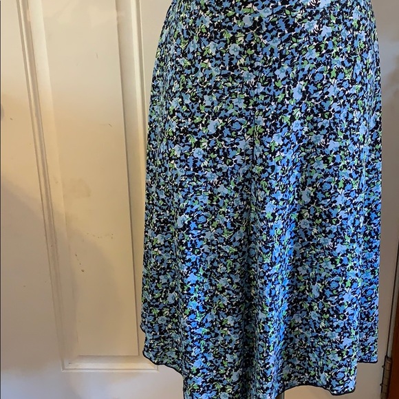 Skirt - Picture 1 of 4